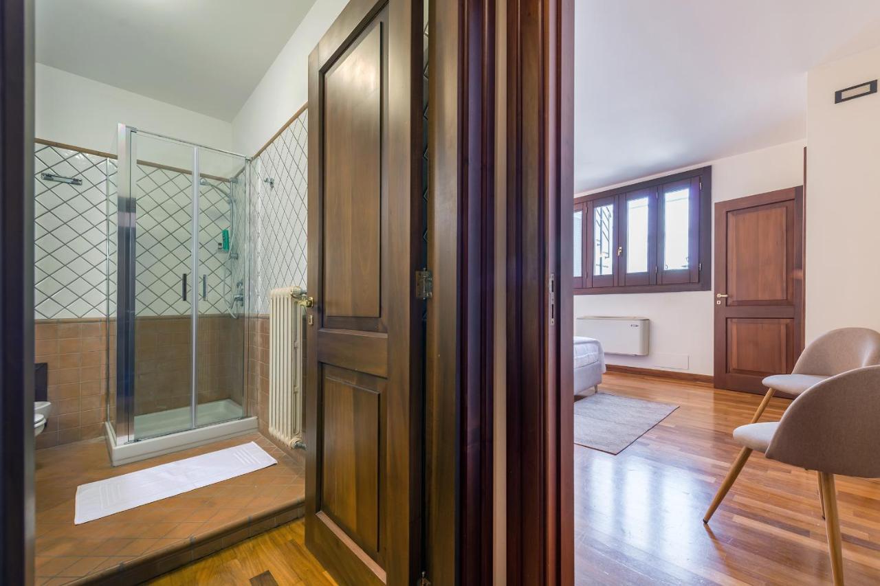 Goodstay Palazzo Marini Suite 莱切 外观 照片