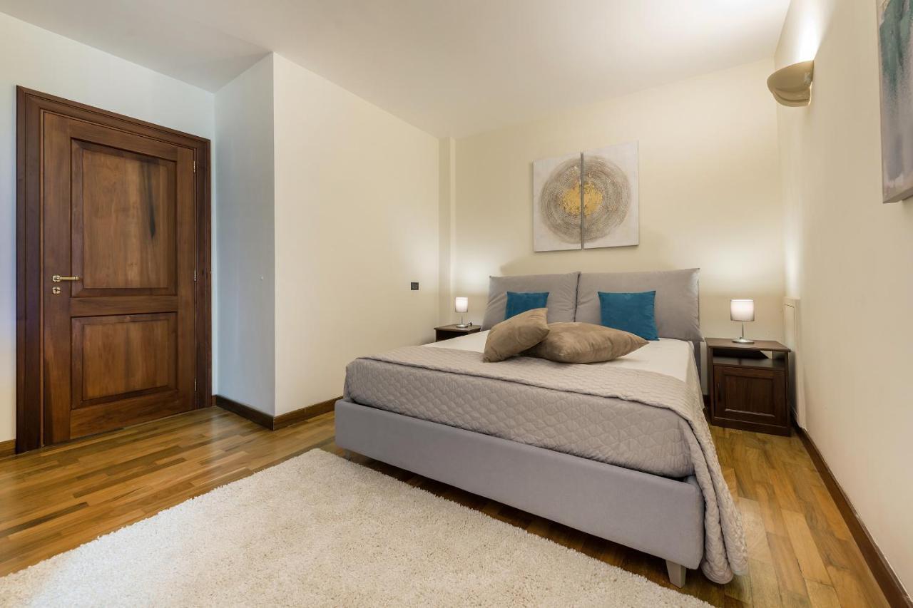 Goodstay Palazzo Marini Suite 莱切 外观 照片